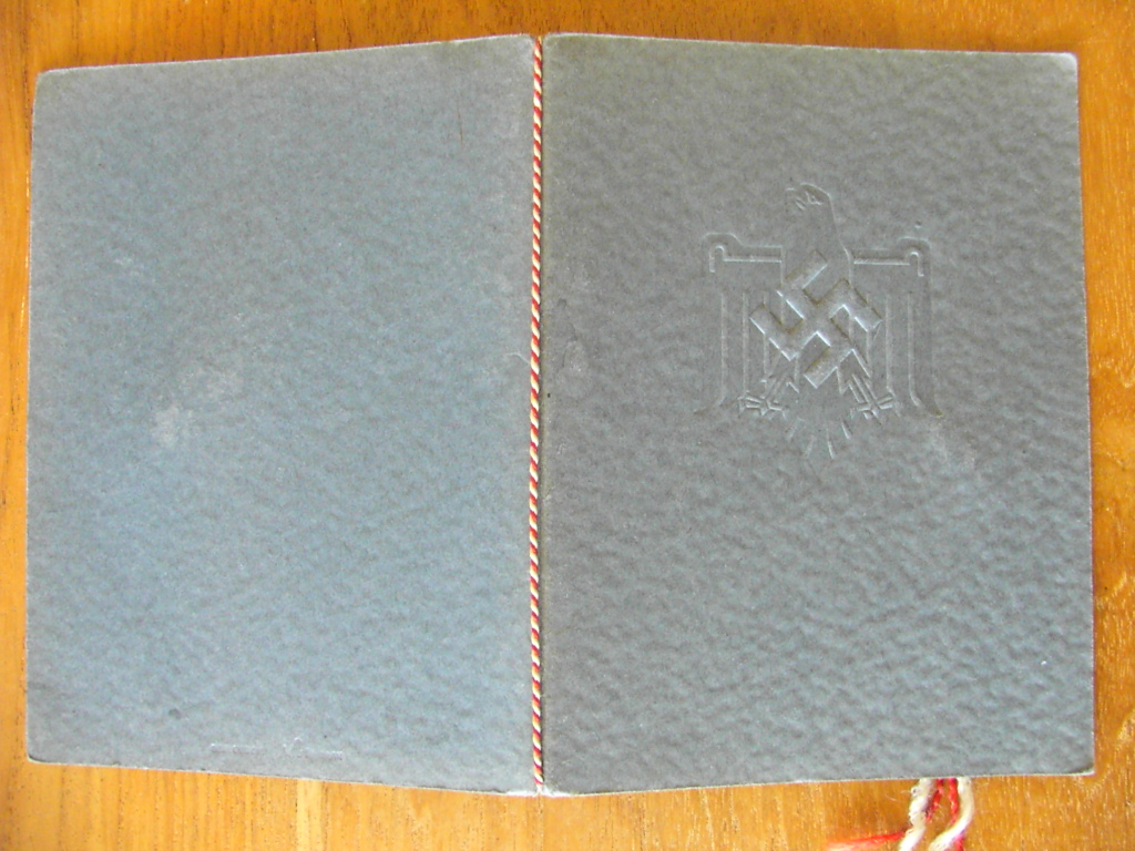 Photo 2. Sieger 100 m. Lauf - 11 Juni 1939