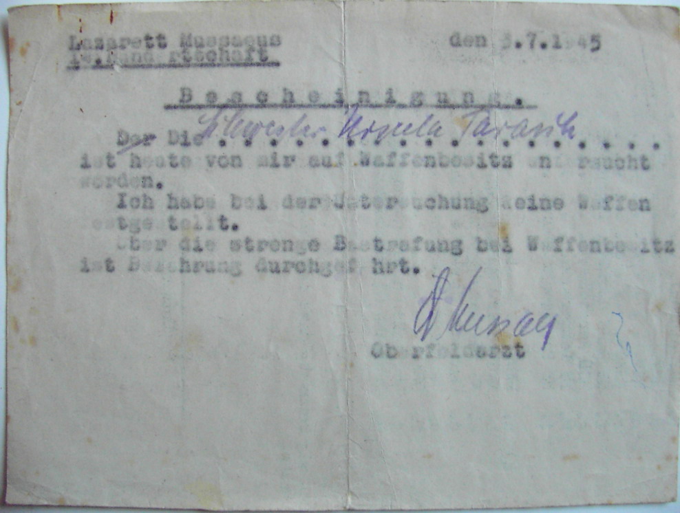 Photo Bescheinigung - Lazarett Müssxeus - Schwester Ursula Tarrach (see also Arbeitsbuch of her) - 7.1945