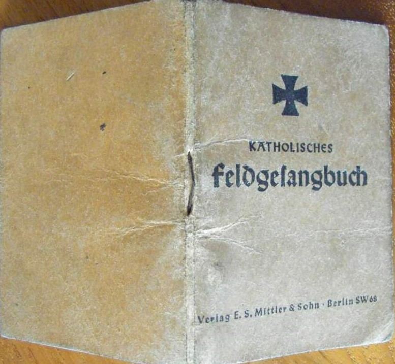 Photo Katholisches Feldgesangbuch