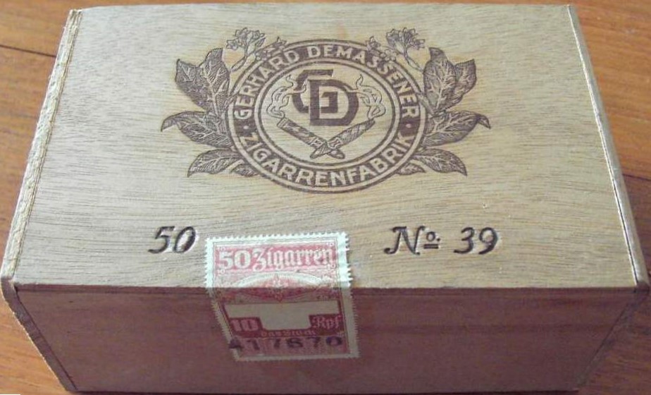 Photo Cigar box - full - Gerhard Demassener Zigarrenfabrik