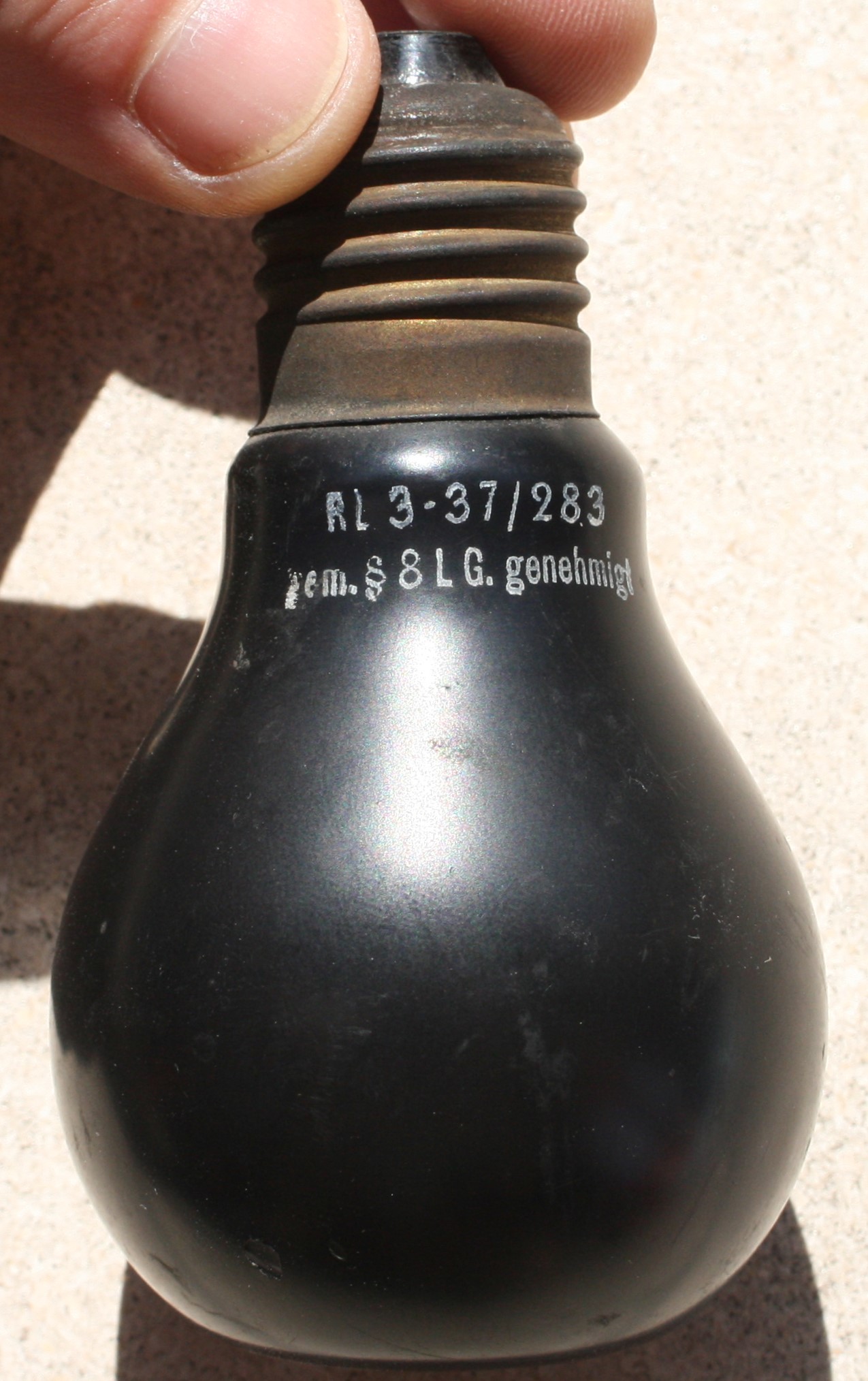 Photo OSRAM Luftschutz-Lampe - black - RL3-37/283 - without packing