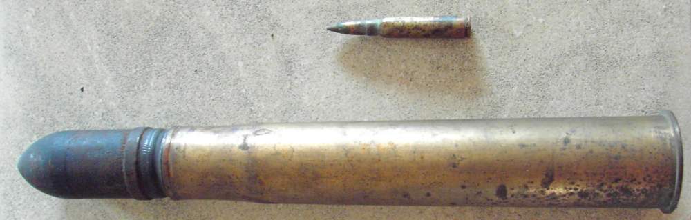 Photo 3,7 cm PAK - shell with AP projectile - 1939