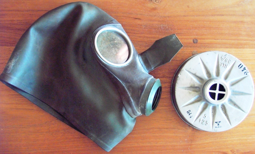 Photo Volksgasmaske - without box