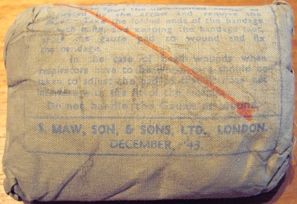 Photo English bandage - Maw, Son & Sons - December 43 - 2 pieces