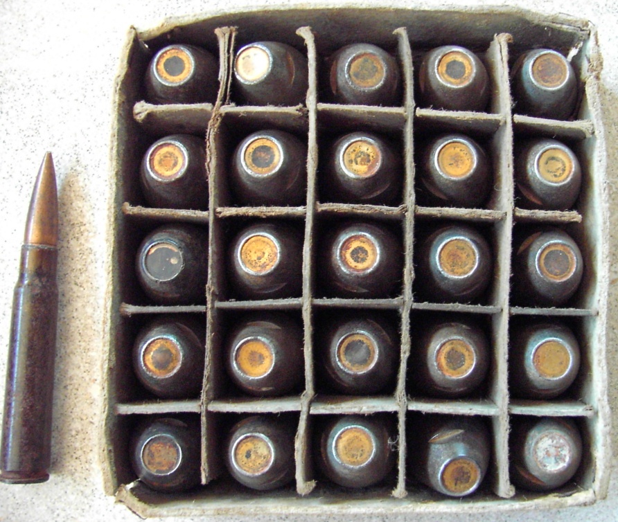 Photo 20 mm - cardboard box with 25 pieces ZZ1505 asp49 42