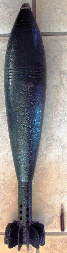 Photo Mortar shell - 120 mm - German