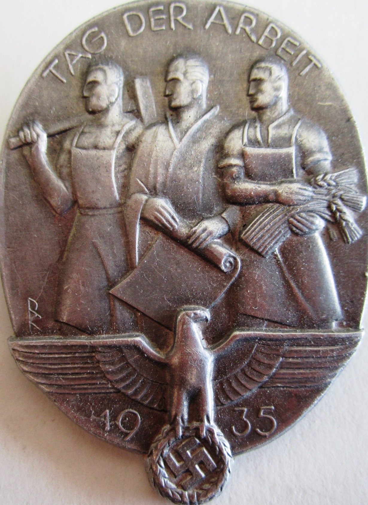 Photo Tag der Arbeit - 1935 - Manufacturer : Forster U. Graf - Schwäb. Gmünd