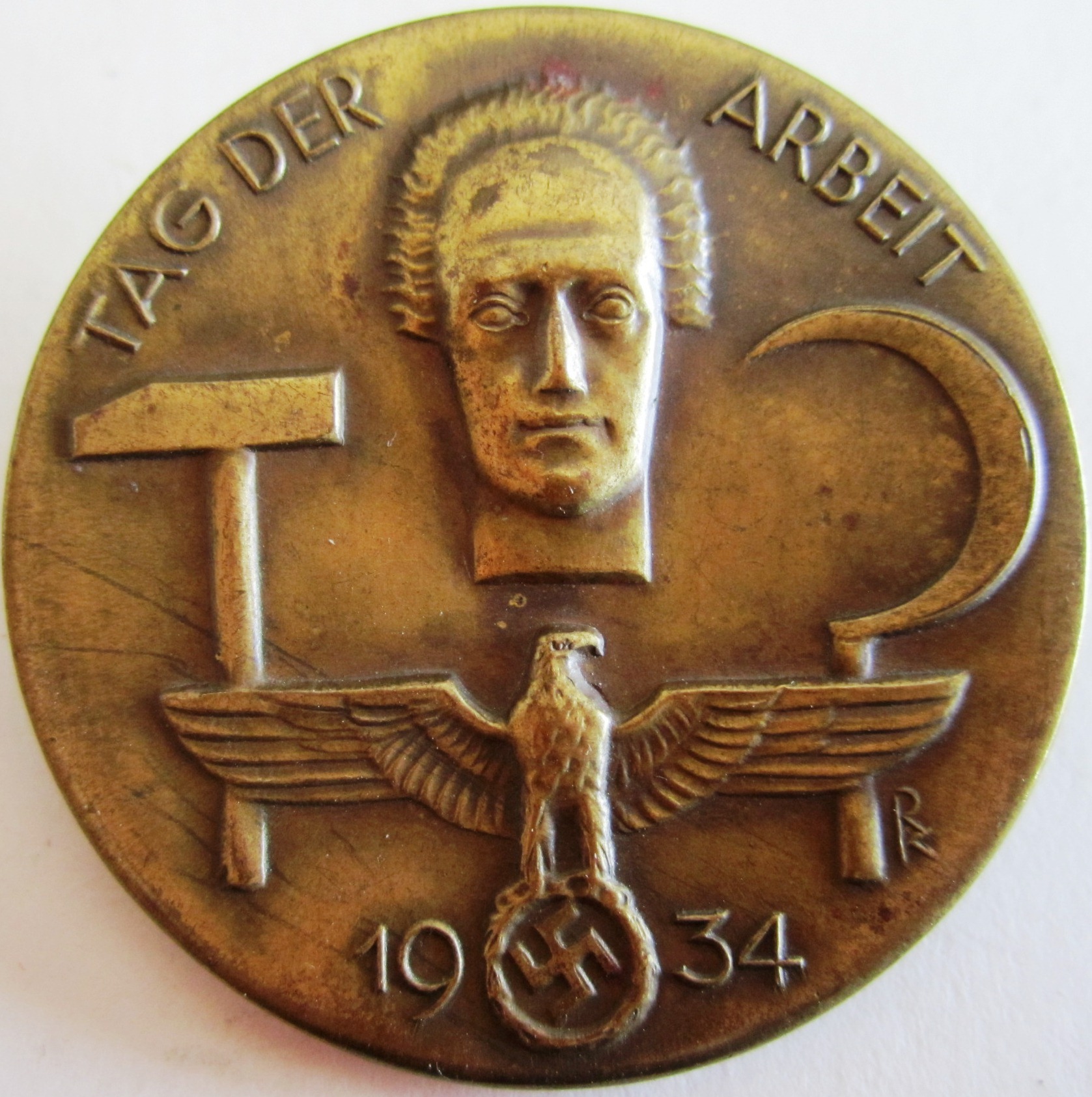 Photo Tag der Arbeit - 1934 - Manufacturer : N°18 Reichsverband - Pforzheim