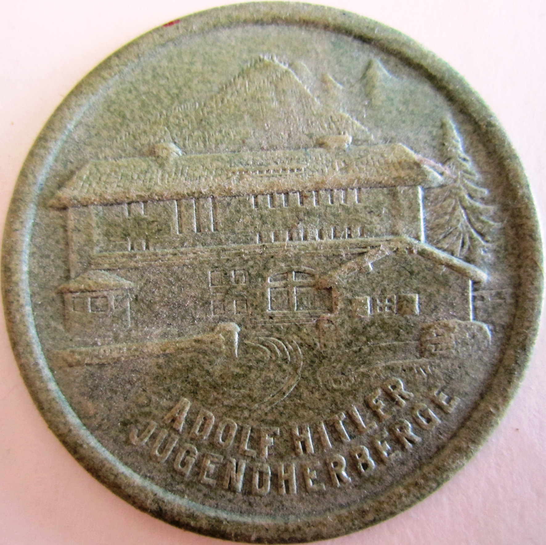 Photo Adolf Hitler Jugendherberge - green cardboard - missing pin