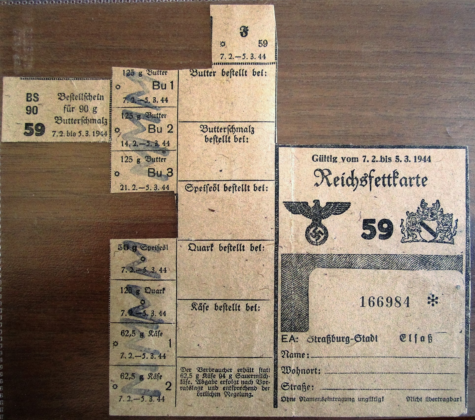 Photo Reichs ration cards